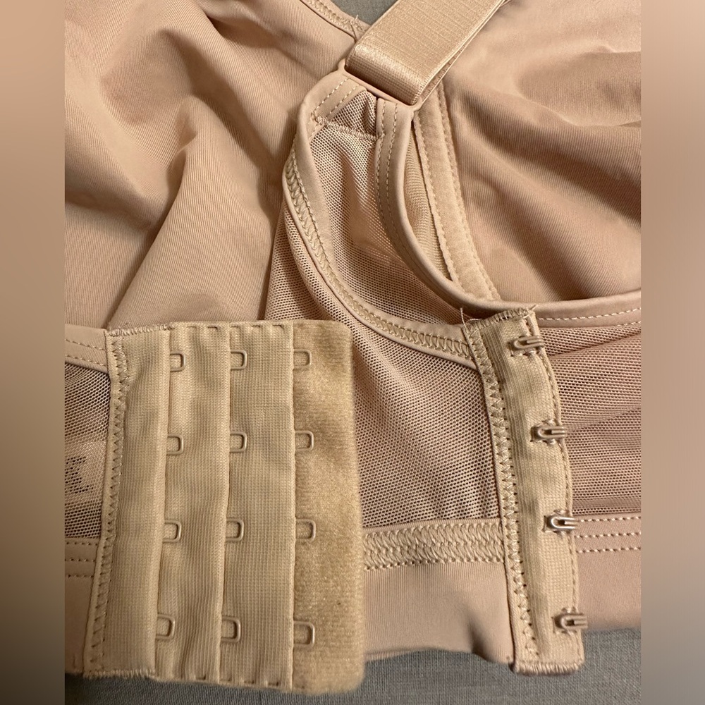 Cacique Bra CoolBliss Beige Unlined No-Wire Nylon/ Spandex Size 50D New With Tag - Picture 10 of 10